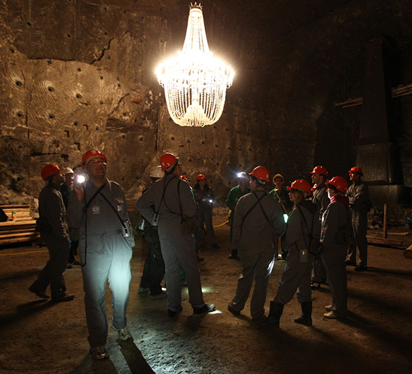 wieliczka tourist route vs miners route